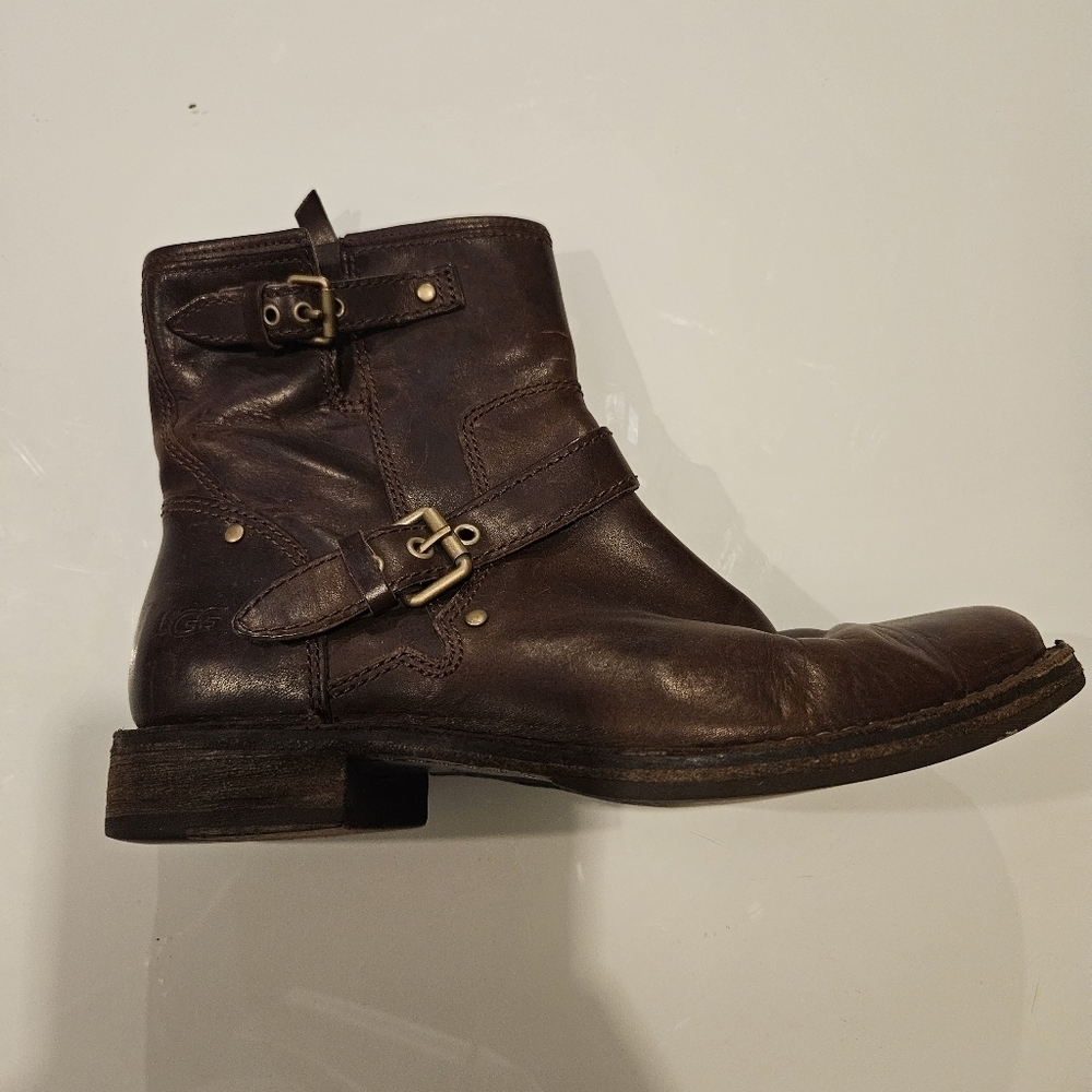 Womens UGG leather Ankle boots - Picture 3 of 8